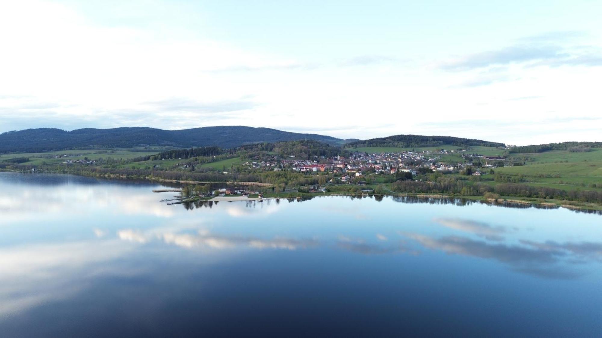 Penzion Sumava - Apartman Horní Planá Buitenkant foto